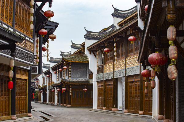 《黑土无言》逻辑全乱了,忙里忙外查了11集案